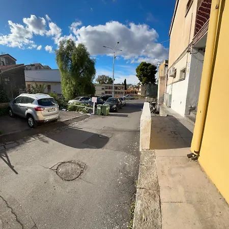 House Katane Apartmán *
